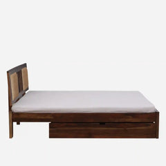 Solid Wood Queen Size Bed With Storage Drawers