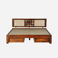 Solid Wood Queen Size Bed With Storage Drawers