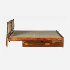Solid Wood Queen Size Bed With Storage Drawers