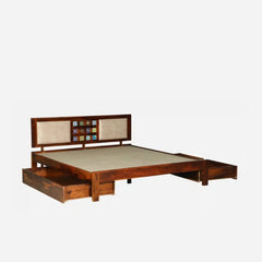 Solid Wood Queen Size Bed With Storage Drawers