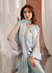 Tatvaacasa Upholstered Fabric Sofa in Azure