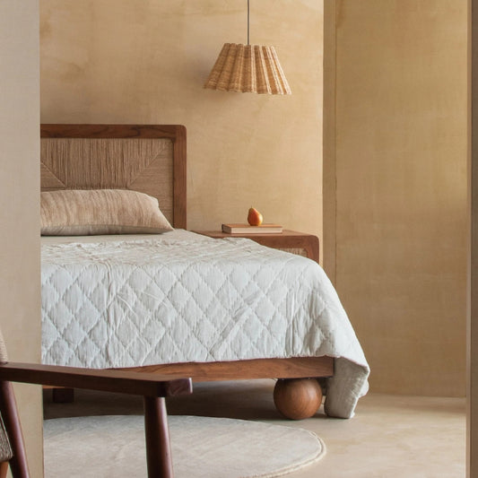 Modern Queen Size Bed With Side Small Sideboard Bedroom Set